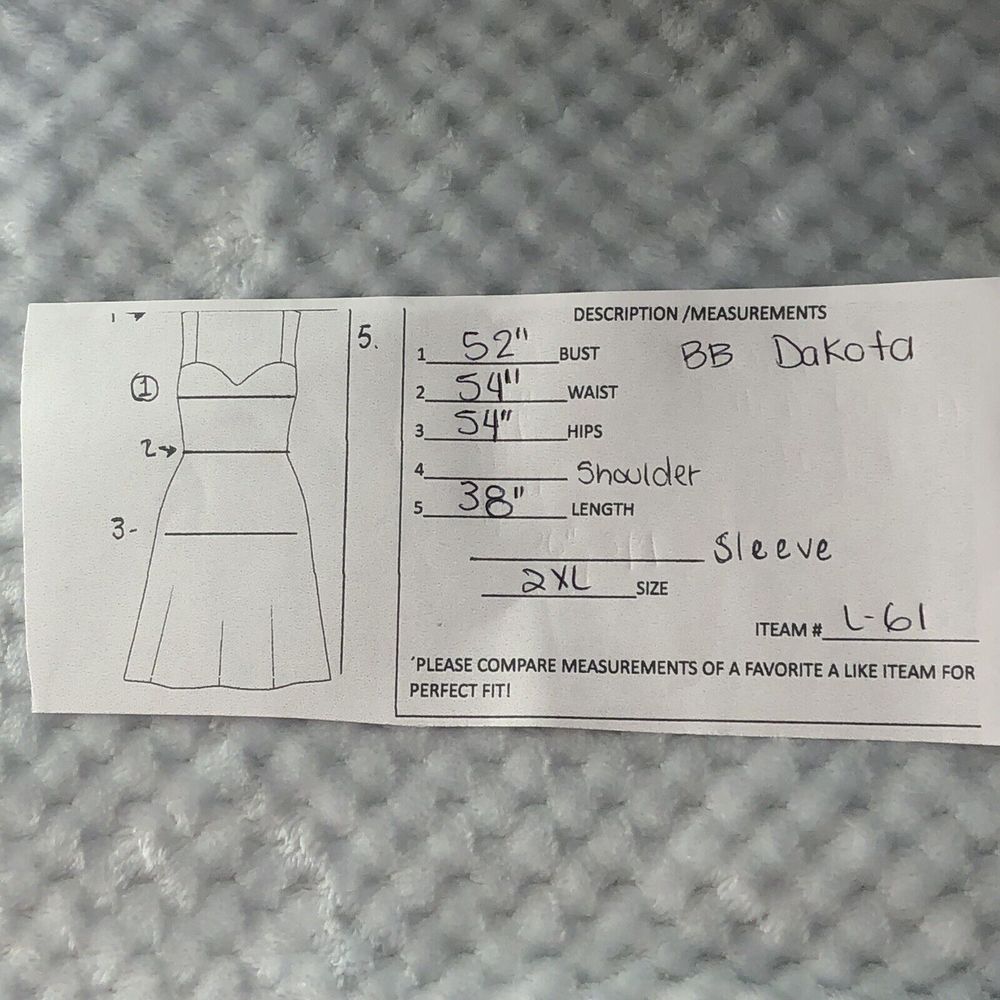 NWT BB Dakota WOMEN Dress - Picture 4 of 14